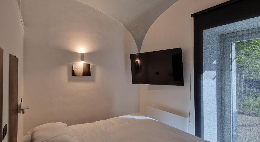 AF1892rooms