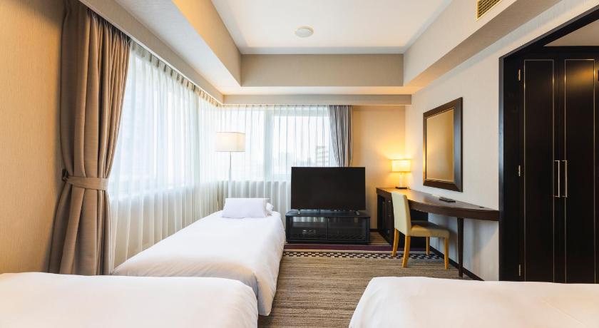 Tokyo Hotel Sunroute Plaza Shinjuku 4-Star Hotel suite