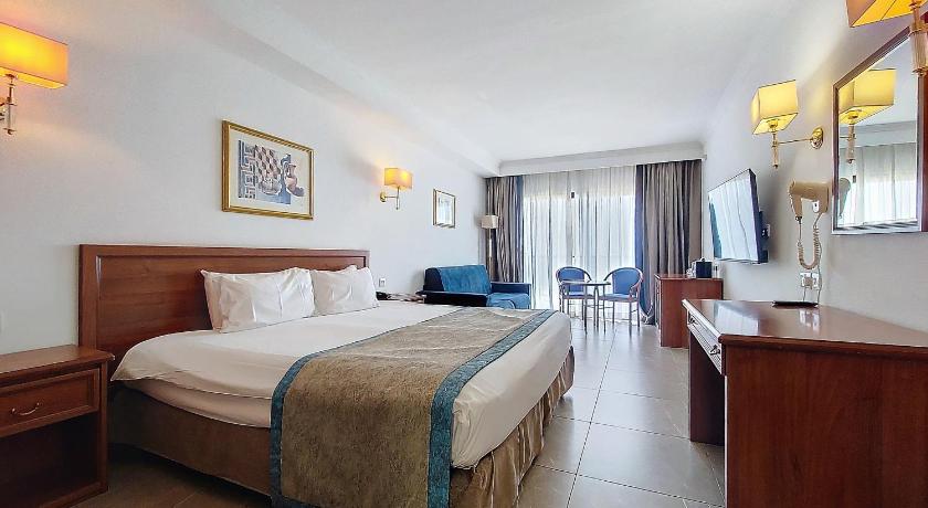 Image of Standard Double or Twin Room 0