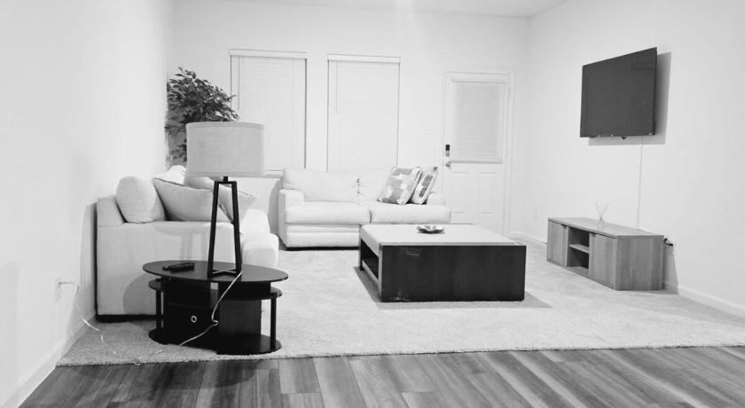 오브리 Luxury Suites 5-Bed Room 4-Bath 4성급 숙소 스위트룸