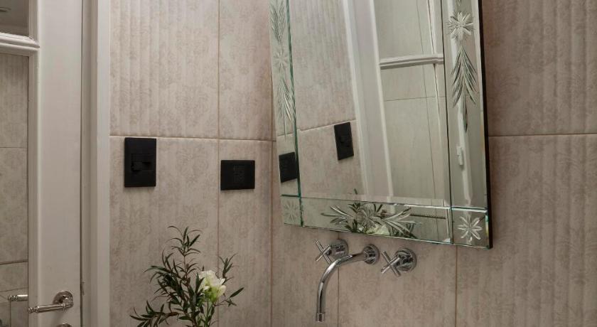 Image of Junior Suite 2