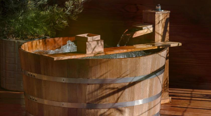 Image of Grand Imperial Suite with Private Onsen 16