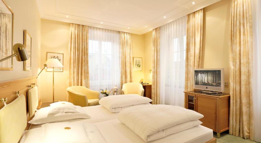 Hotel Reutemann-Seegarten photo