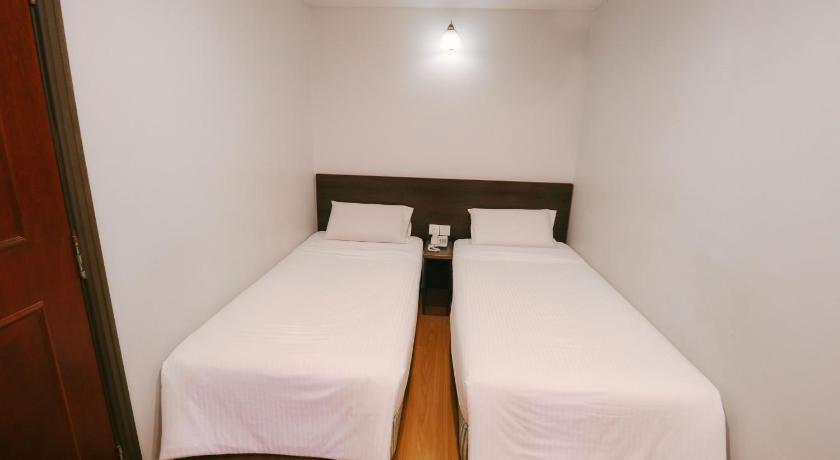 Image of Superior Twin Room 2