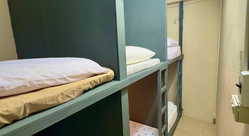 Bangkok HOSTEL 24 BACKPACKERS 2-Star Hotel pool