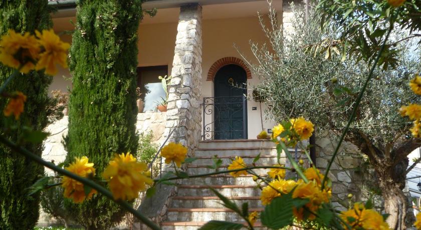 Locanda Fuoriporta — Hotel in Pistoia