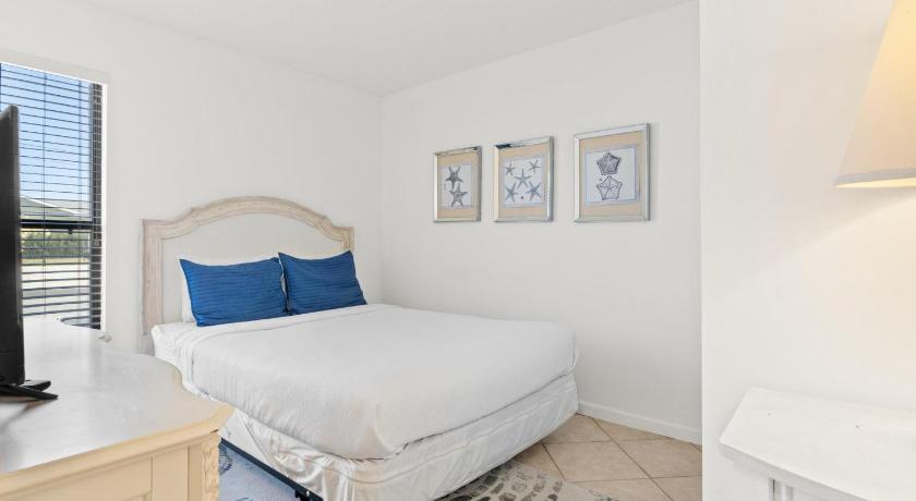 Image of Two-Bedroom Apartment 9