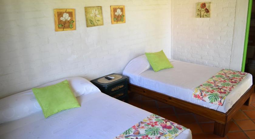 Image of Triple Room 15