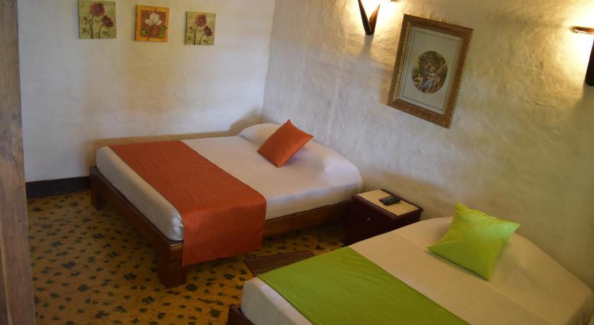 Image of Triple Room 14
