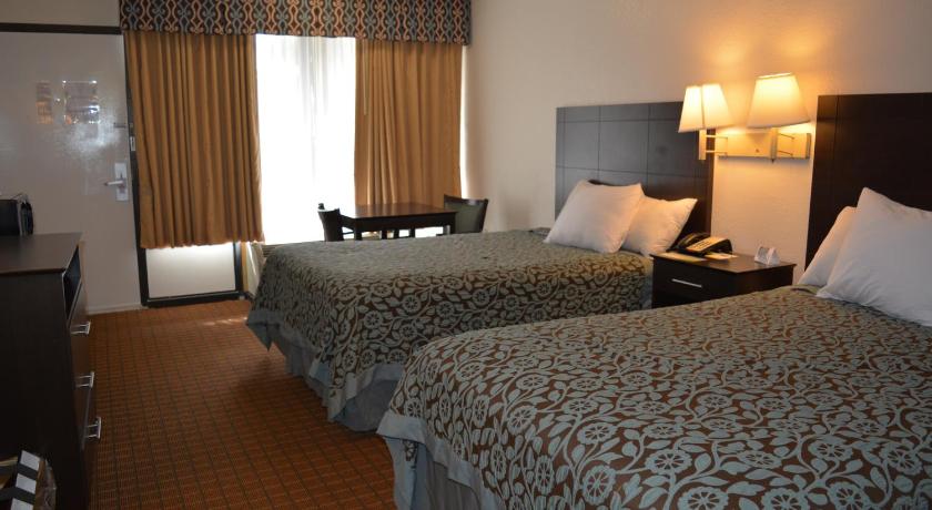 Days Inn by Wyndham Port Royal/near Parris Island