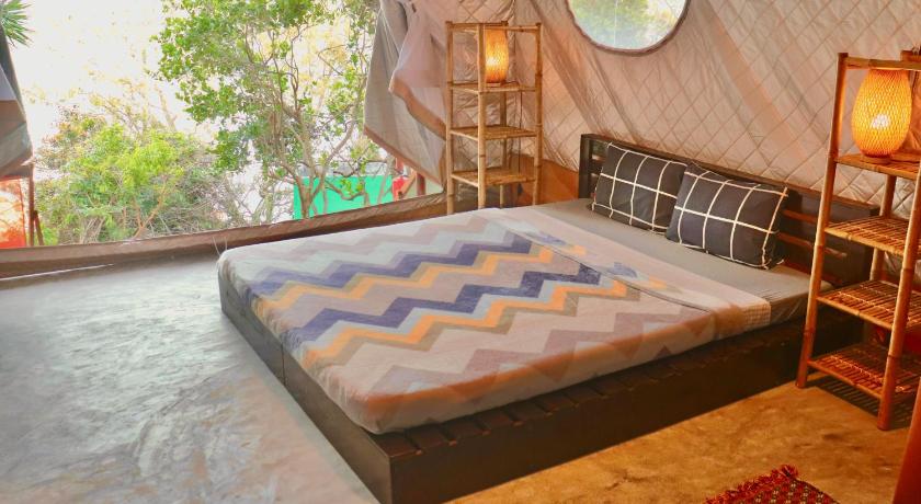 Standard tent