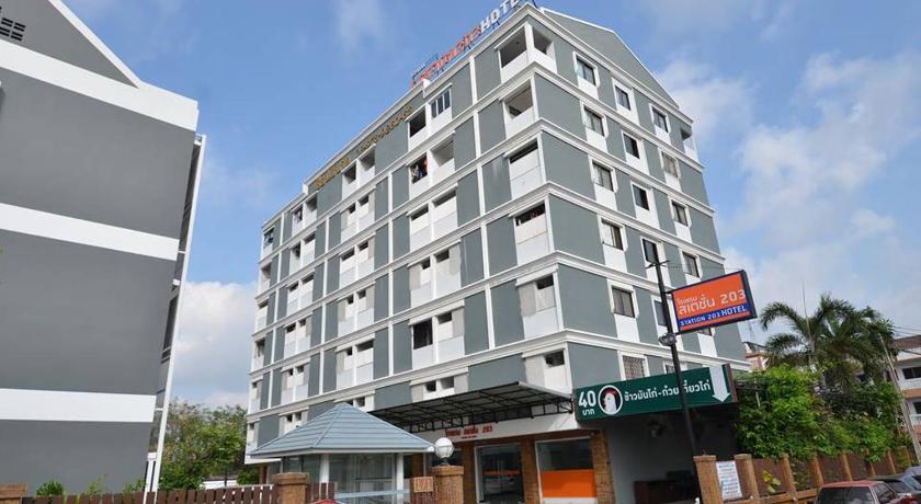 Station 203 Hotel – Bangkok, NY