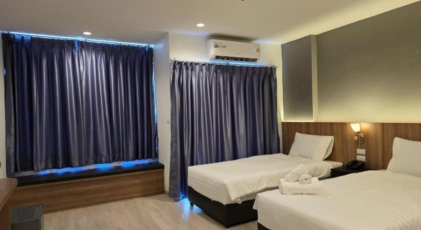 カンチャナブリ Manee Mantra Hotel, Kanchanaburi 4つ星 ホテル 外観