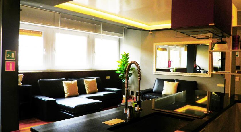 ローマ Auditorium Deluxe 4つ星 シングルルーム プール