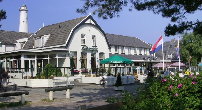 Hotel Cafe Restaurant Duinzicht photo