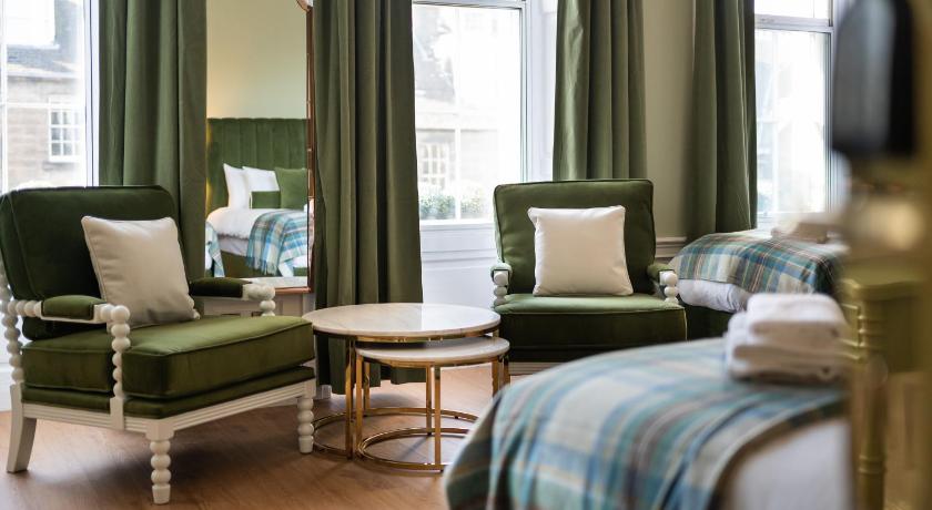 Image of Family Room 4