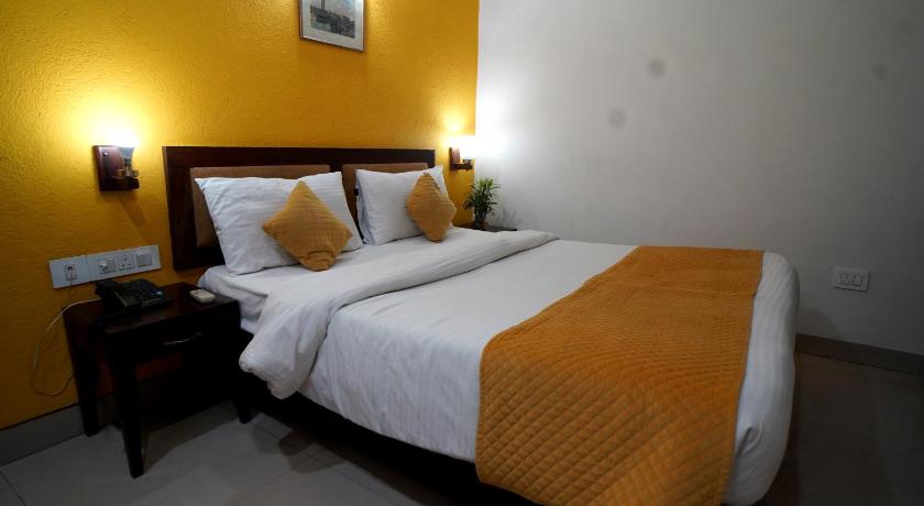 Image of Deluxe Room 6