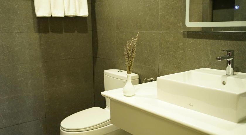 Trung Dong Hotel - image 25