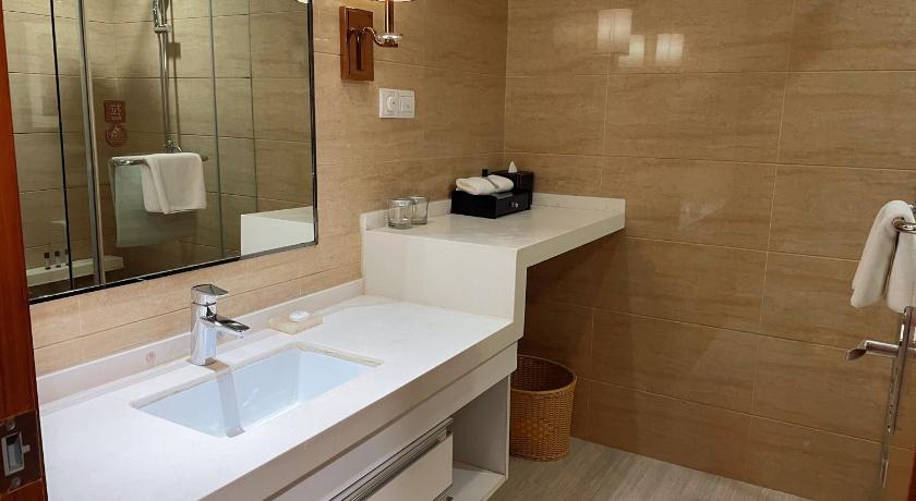 Imagen de Habitación Doble Business con cama extragrande - No fumadores (Business King Room - Non-Smoking) 4
