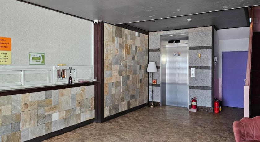 トンドゥチョン Susupark ホテル プール