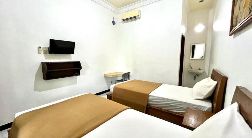Adhya Guest House - image 17