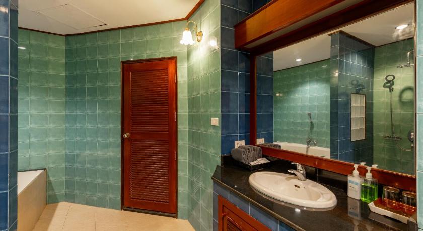 Image of Deluxe Family 2 Bedrooms 13