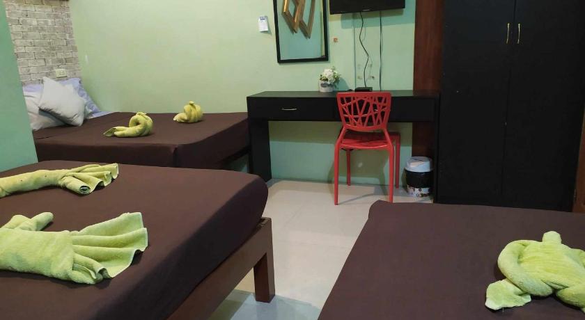 Image of Family Room 5