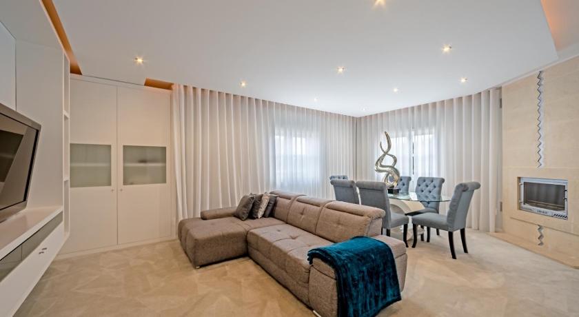 Foto di Urbanização Casas Do Lago, Serra de Carnaxide - Prenotazione scontata Agoda