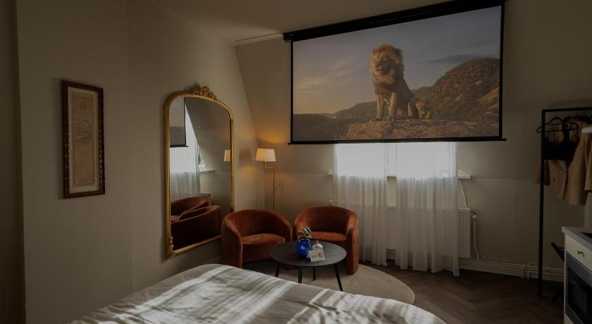 Hotel By Atelier
