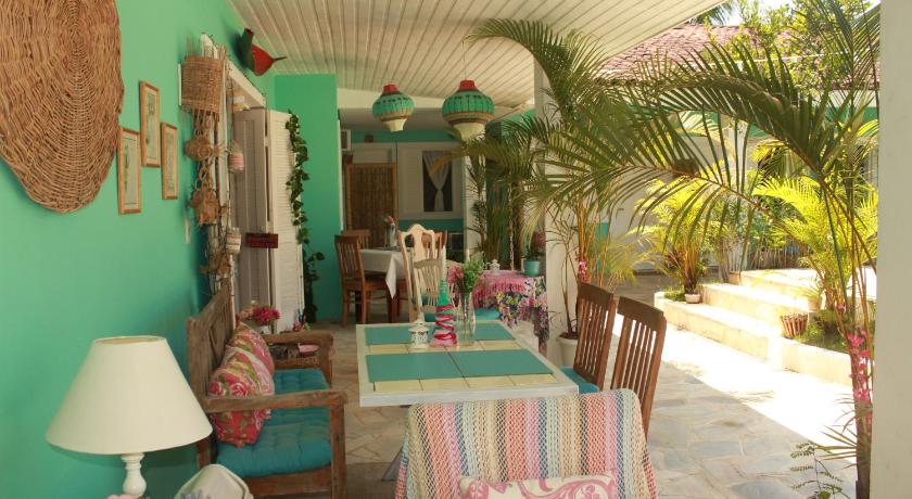 Guarujá Canto das Laranjeiras Villa 4-Star Hotel suite