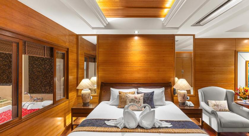 Image of 2 Bedroom Family Suite 11