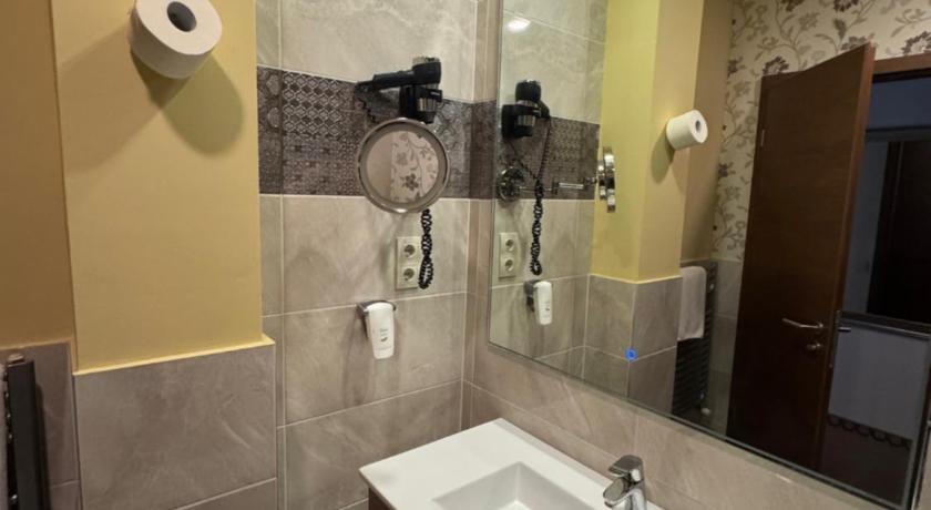 Image of Superior Double Room 14