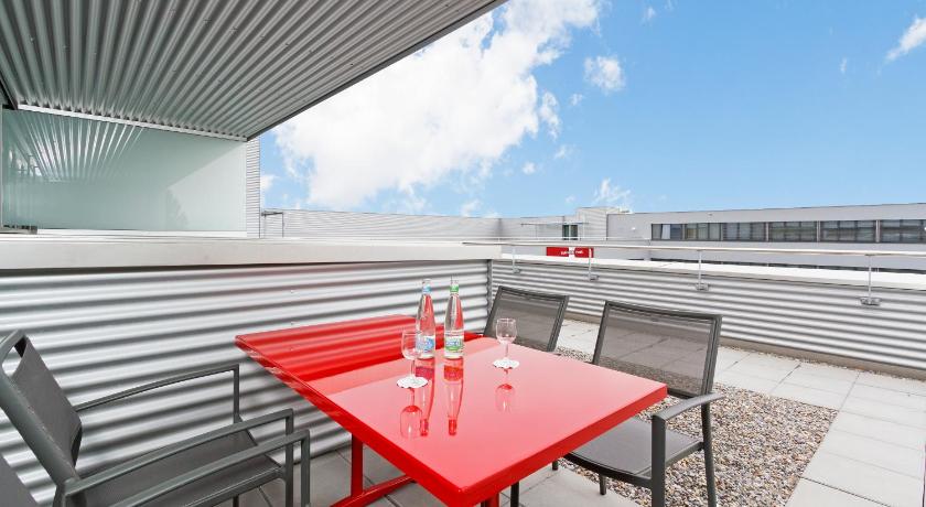 Image of Apartment with Terrace 8