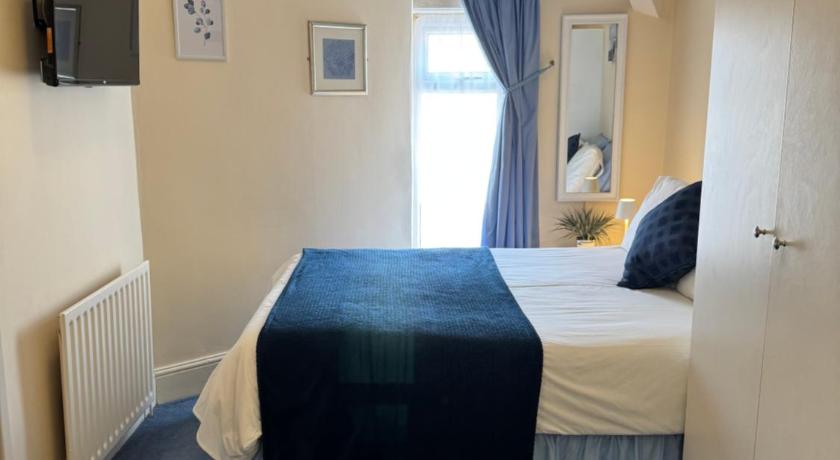 Image of Standard Double Room 0