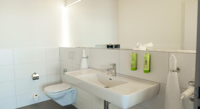 Image of Suite 2