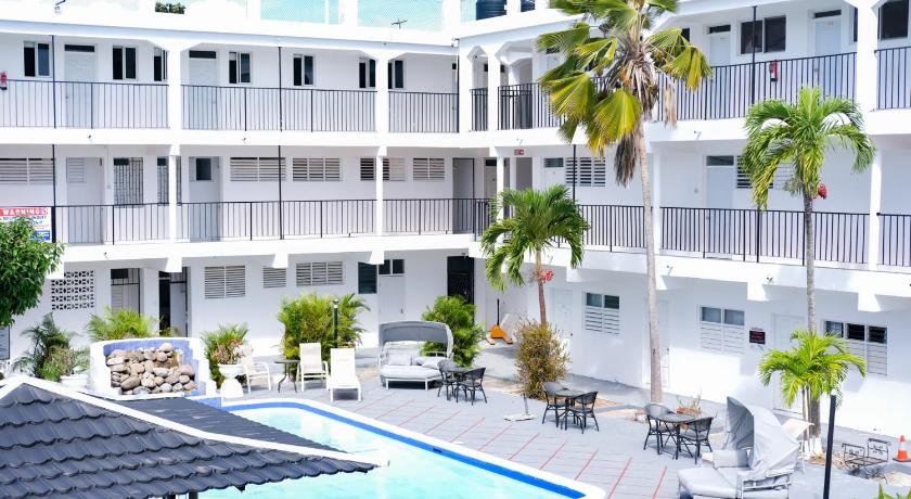 GolfView Hotel