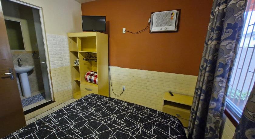 Image of Queen Suite 1