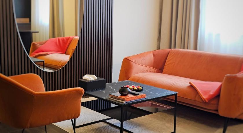 Lavish Apartment