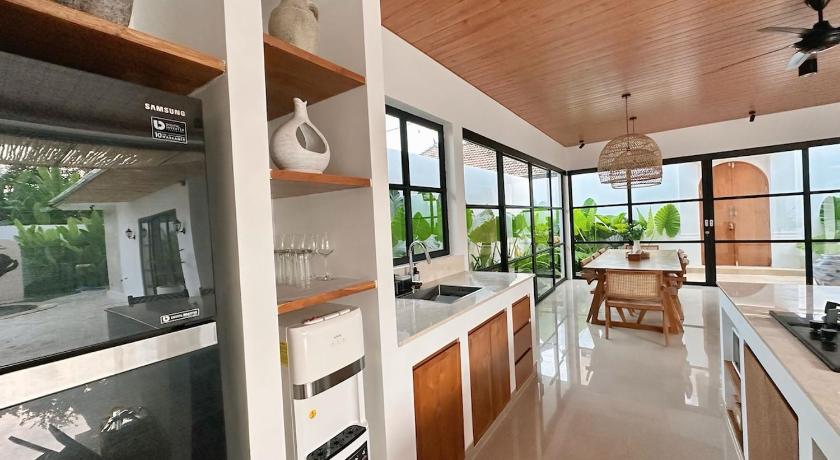 Amerta Villa Seminyak - image 8