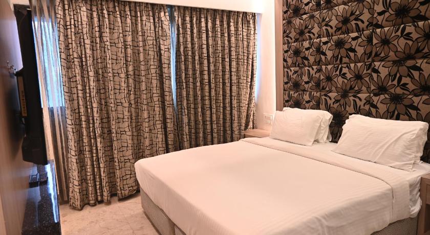 Image of King Suite 3