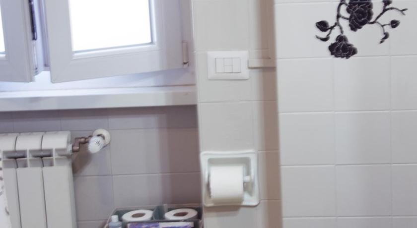 ローマ Appartamento "Palmira" Loft moderno a Trastevere vicino alla stazione 3つ星 シングルルーム プール