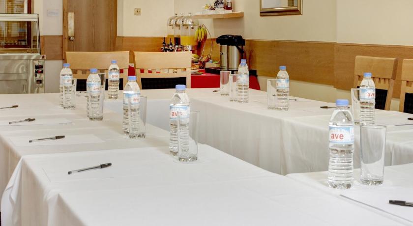 Best Western London Ilford Hotel - image 12