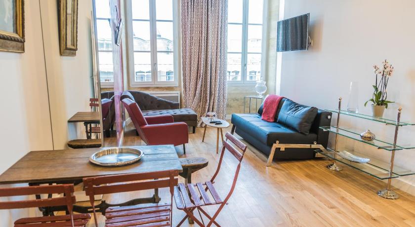 Image of One-Bedroom Apartment - Tradition and modernity 1