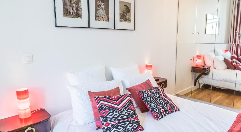 Image of One-Bedroom Apartment - Tradition and modernity 7