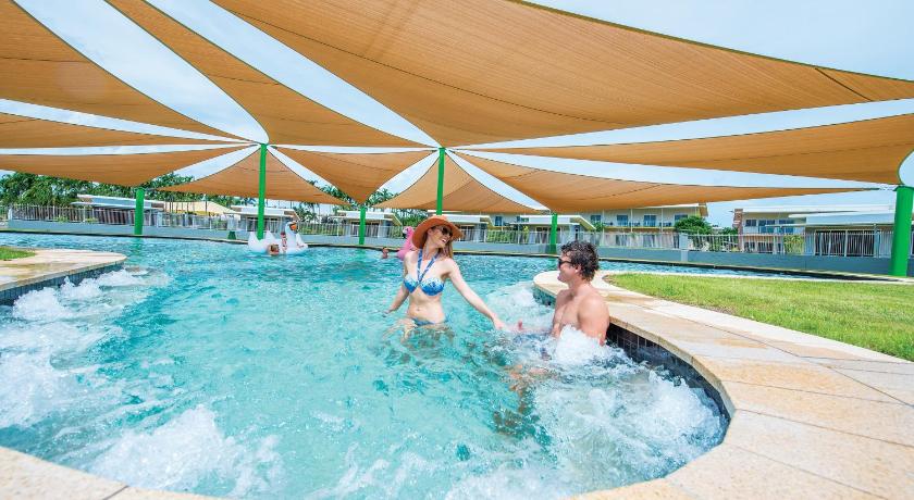 Club Tropical Resort Darwin photo