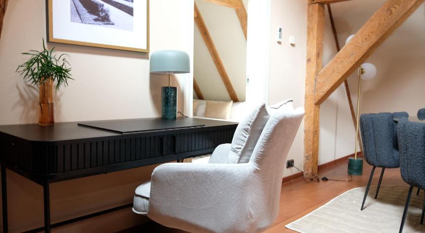 Image of Suite with Spa Bath 5