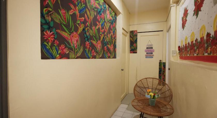 Cebu Resorts Side Hostel 4-Star Hotel exterior