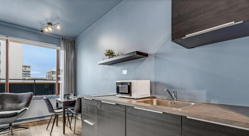 Image of Studio for 3 People 1
