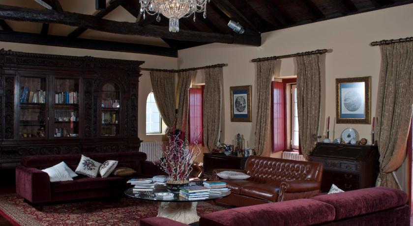 圣塔伦 Quinta da Gafaria 4星级 民宿 大堂