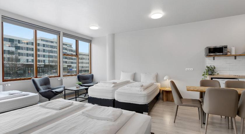 Image of Studio for 5 People 4